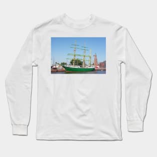 Windjammer Alexander von Humboldt; Bremerhaven Long Sleeve T-Shirt